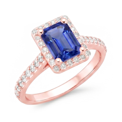 Anello Halo in oro rosa smeraldo con zaffiro dello Sri Lanka e diamanti 5,25 carati