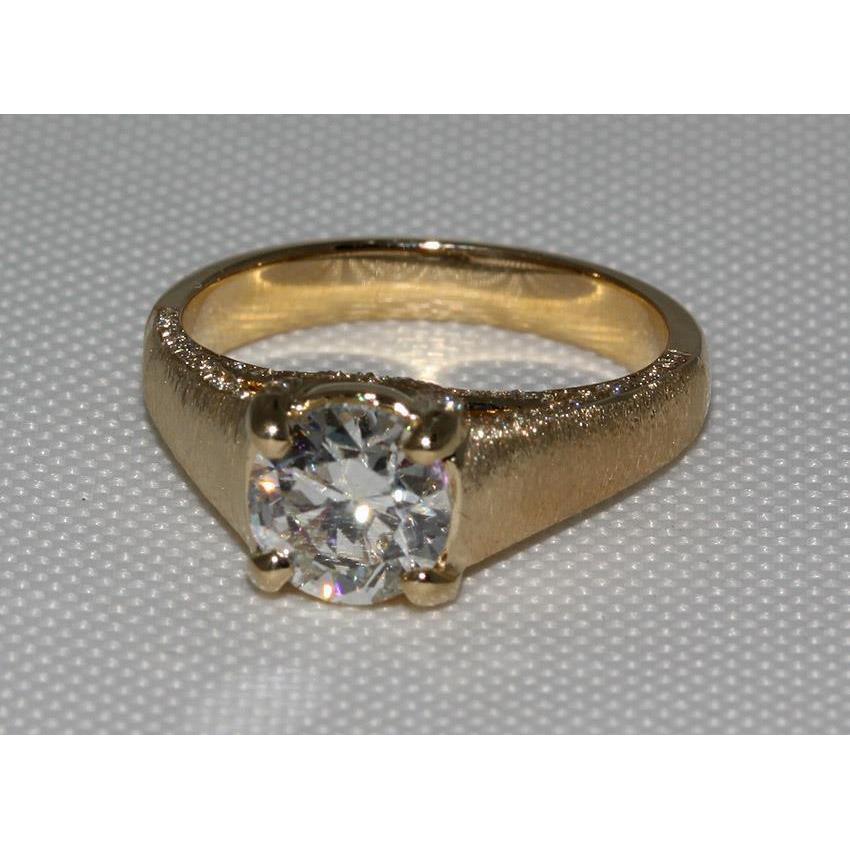 Anello In Oro Giallo Con Micro Pavé Di Vero Diamanti Da 3 Carati Novità