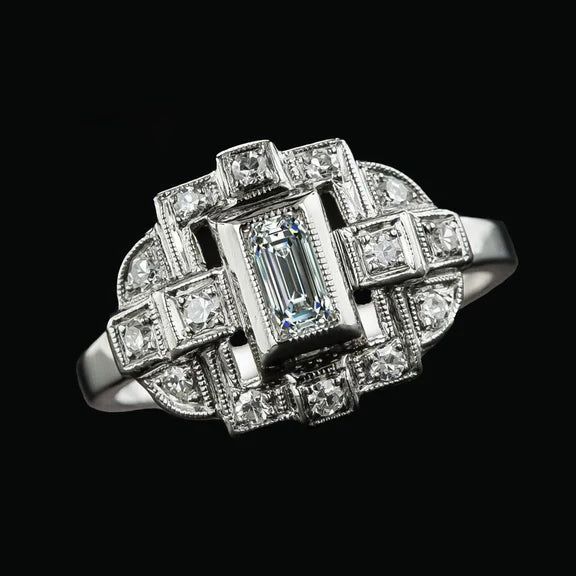 Anello Incastonato Per L'anniversario Di Vero Diamanti Con Taglio Della vecchia Miniera Di Smeraldo. 3.75 Carati