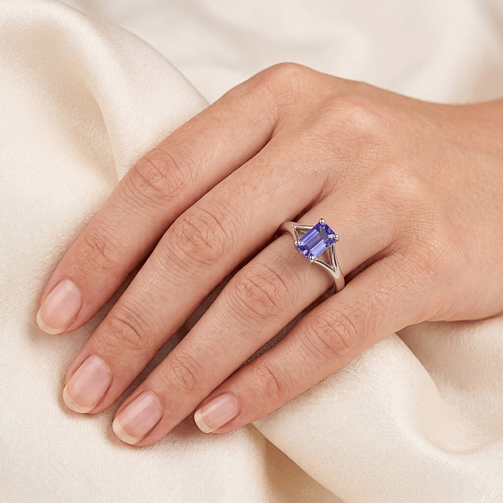 Anello Solitario Con Gambo Diviso Smeraldo Zaffiro Azzurro 2 Carati