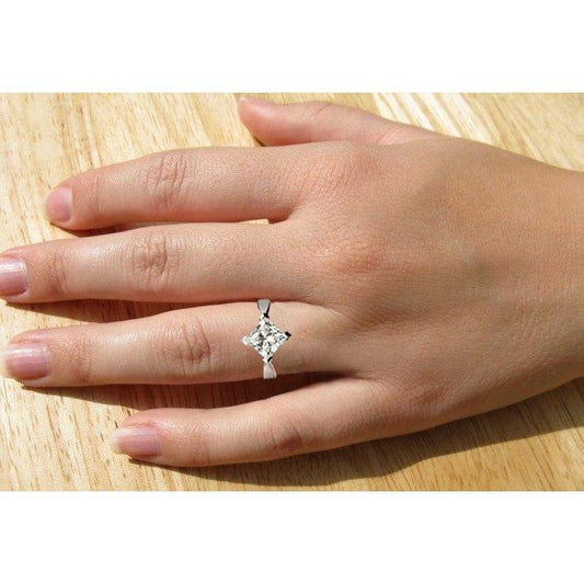 Anello Solitario Genuino Diamante Aquilone Taglio Princess 2 Carati Oro Bianco