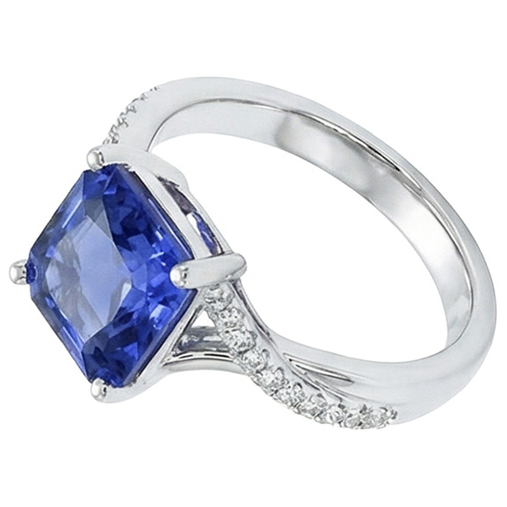 Anello Solitario In Oro Bianco Con Zaffiro Blu Con Accenti 4.50 Carati