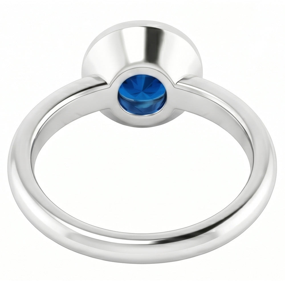 Anello Solitario Zaffiro Blu 0.75 Carati Lunetta Incastonata Oro Bianco 14K