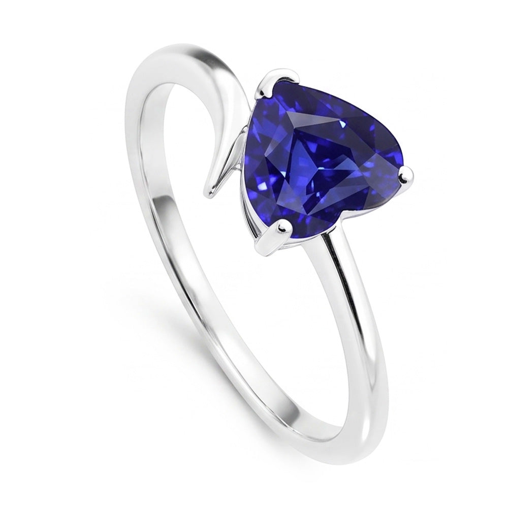 Anello Solitario Zaffiro Blu Cuore 1,50 Carati in Oro Bianco 14K