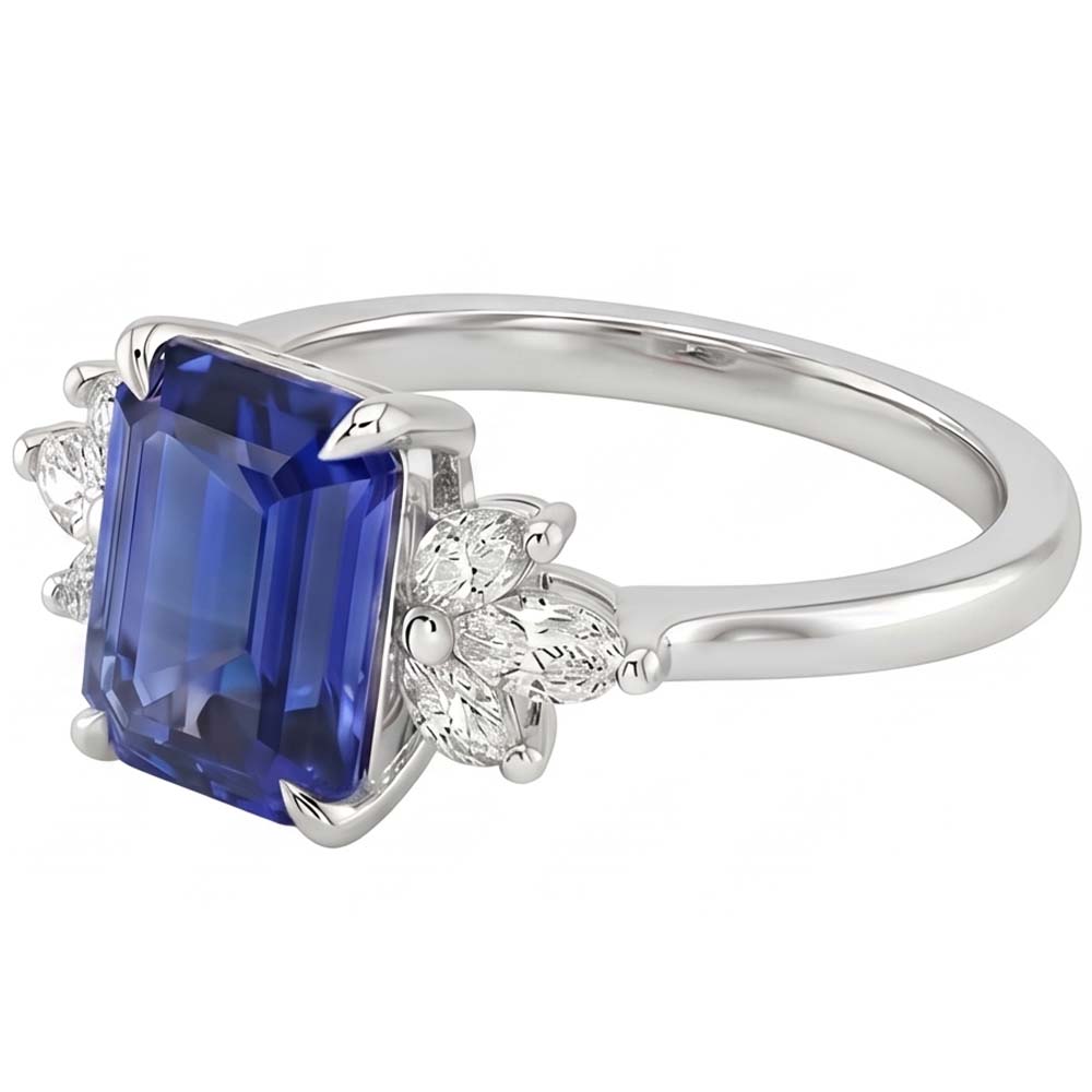 Anello Solitario con Accenti Zaffiro dello Sri Lanka e Pietra di Pera 4 Carati