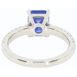 Anello Solitario con Zaffiro di Ceylon da 3,75 Carati e Diamanti Naturali Autentici ( non creati in laboratorio ) Rotondi in Oro Bianco 14K