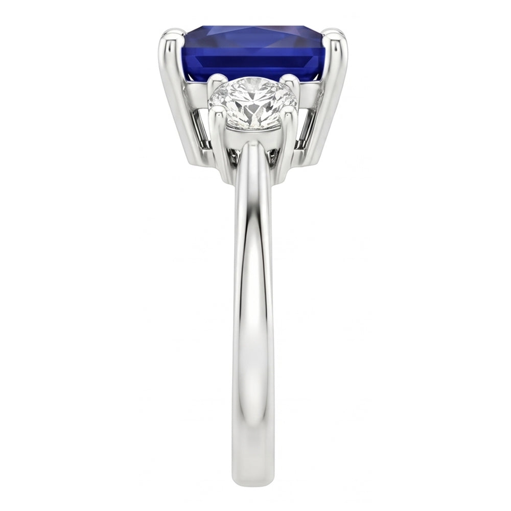 Anello Tre Pietre Zaffiro Princess Blue & Diamanti Rotondi 5.50 Carati