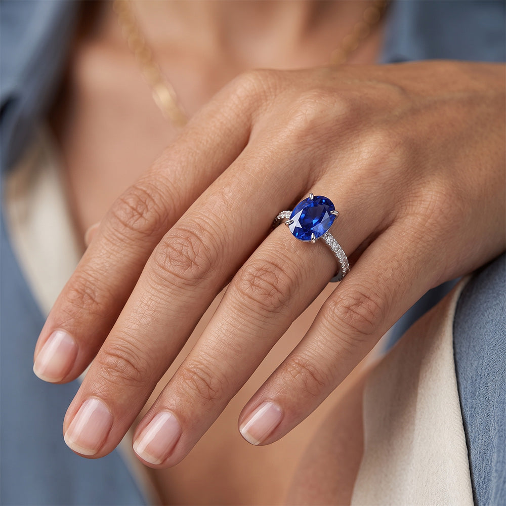 Anello Zaffiro Con Diamanti Naturali Autentici ( non creati in laboratorio )