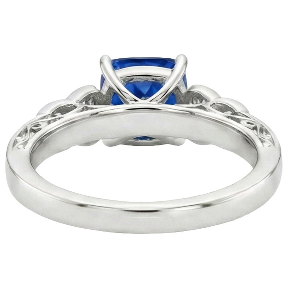Anello con 3 pietre in stile vintage con zaffiri blu e diamanti rotondi 2.50 carati