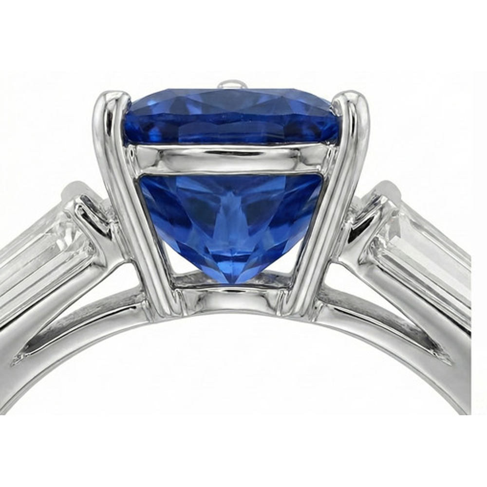 Anello con 3 trilioni di pietre zaffiri affusolati diamanti baguette 4.50 carati