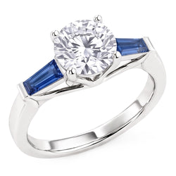 Anello con Diamante Zaffiro Blu Naturale da 3,20 ct. 3 Pietra