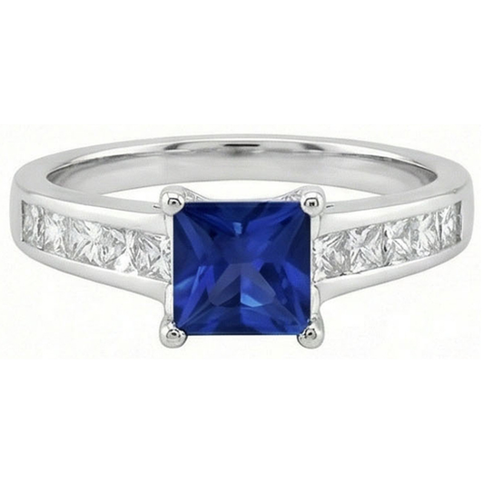Anello con Zaffiro Princess Cut