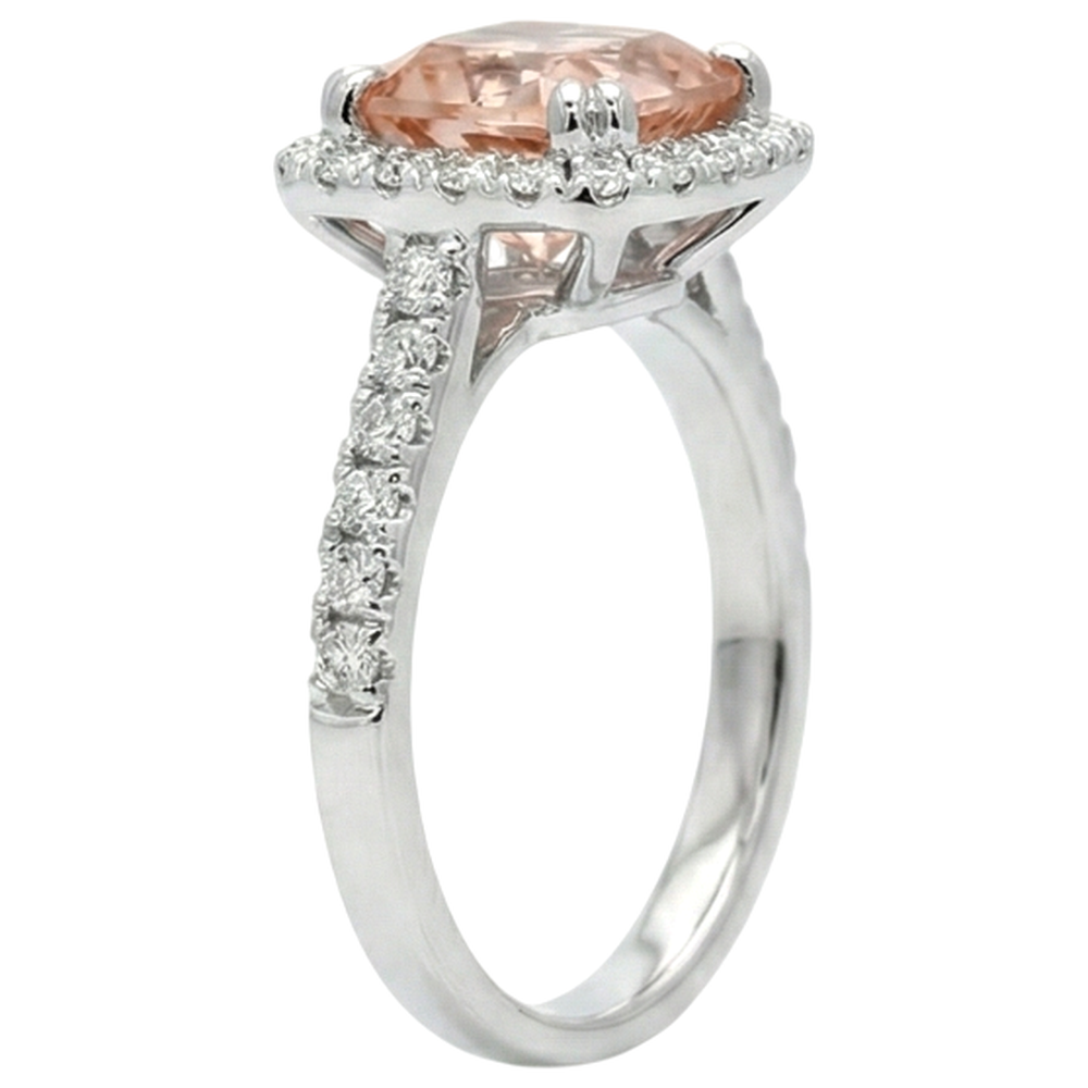 Anello con cuscino in oro bianco 14K e 11 ct con Morganite e diamanti Novità