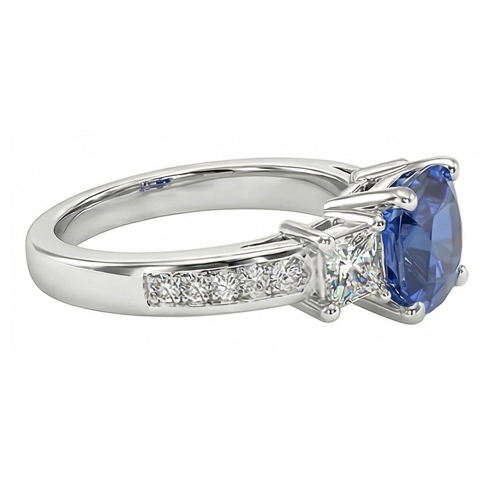 Anello con cuscino in zaffiro Princess Ceylon da 3 carati e diamante rotondo in oro bianco 14K