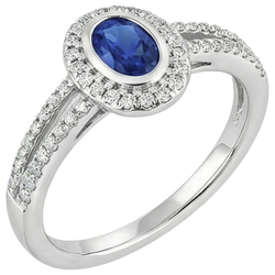 Anello con diamante Halo Set di castoni con zaffiro ovale di Ceylon 2.50 carati
