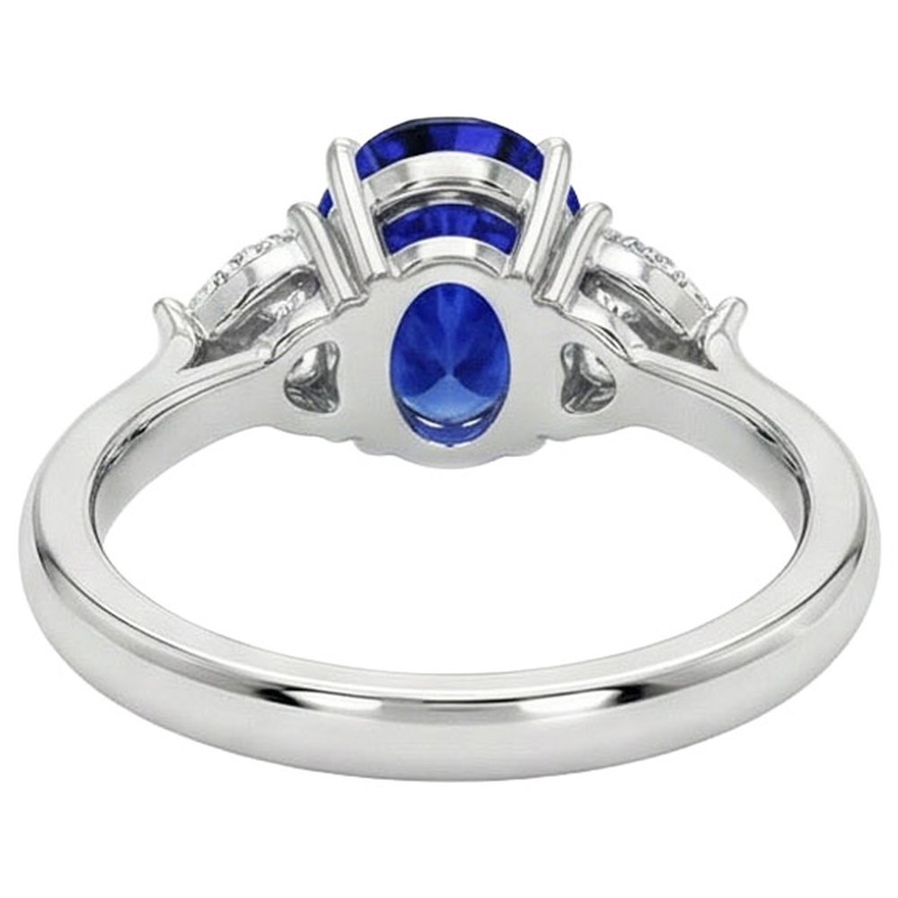 Anello con diamante rotondo Zaffiro naturale ovale dello Sri Lanka 8.25 carati