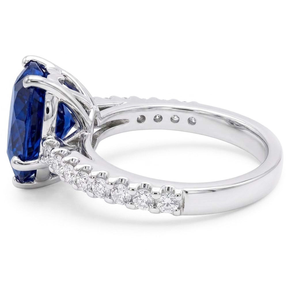 Anello con diamanti rotondi cattedrale impostazione zaffiro blu accenti 4,50 carati