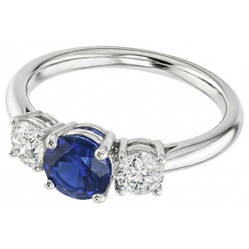 Anello con tre pietre tonde con zaffiri blu e diamanti da 1,50 carati e Oro Bianco 14K