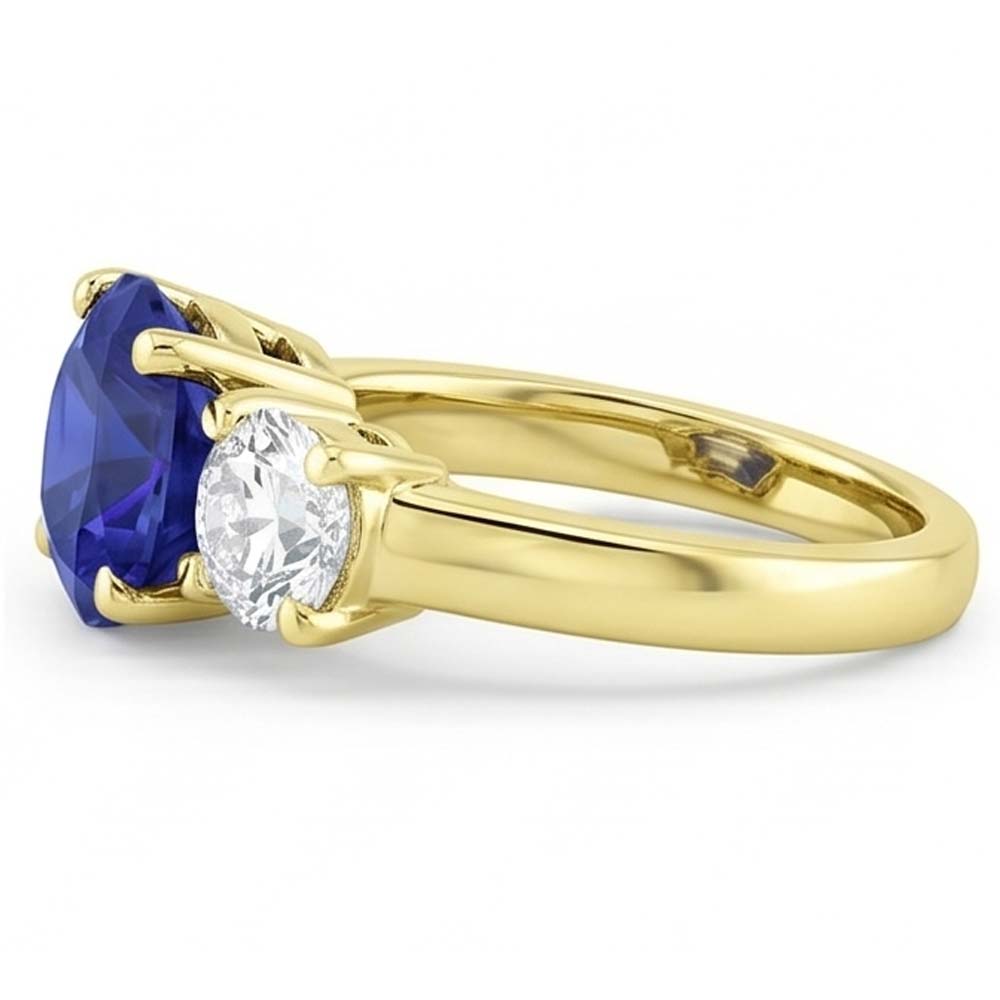 Anello con zaffiri blu 5 carati e diamanti con tre pietre tonde