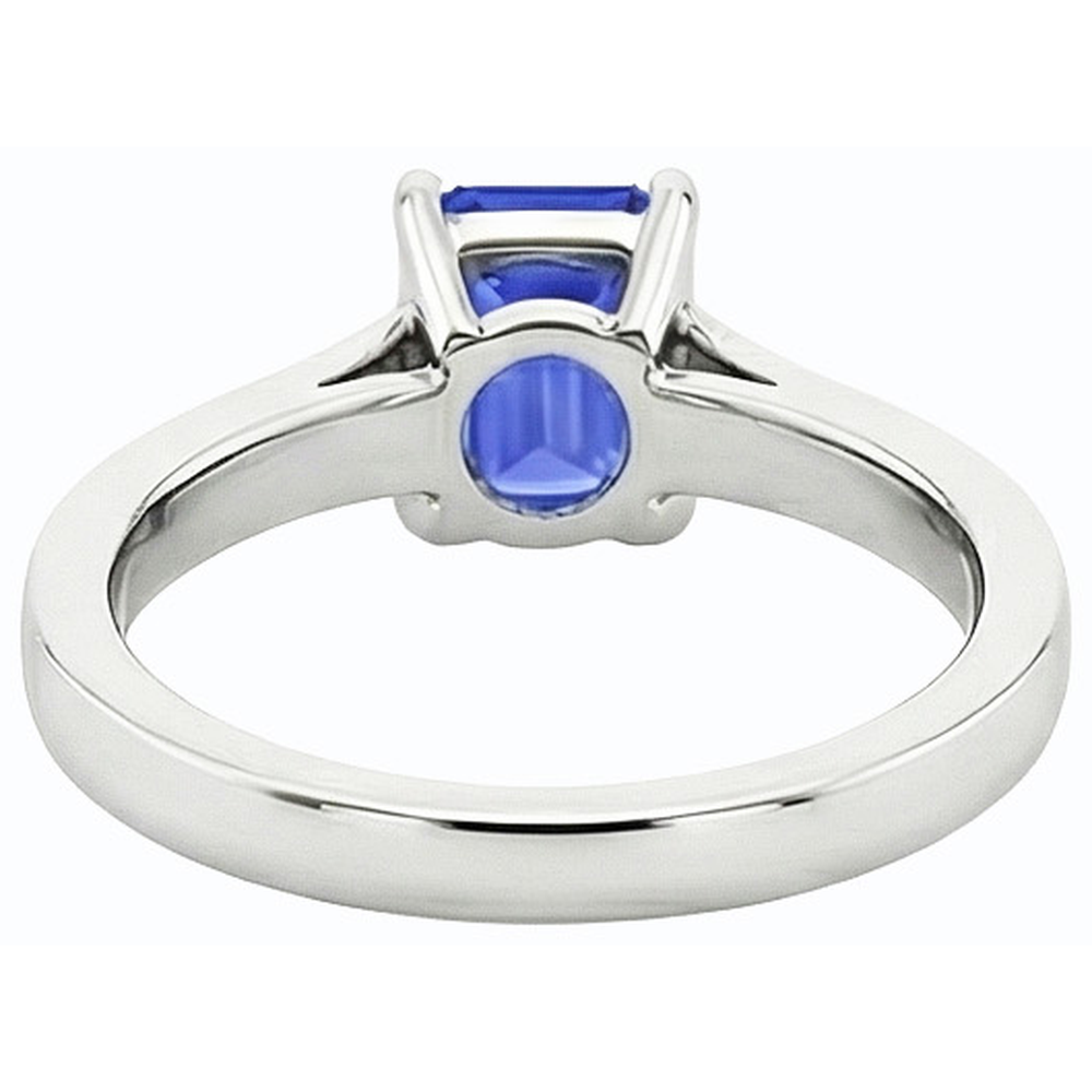 Anello con zaffiro Ceylon 2 carati e diamanti con pietre preziose in oro bianco 14K