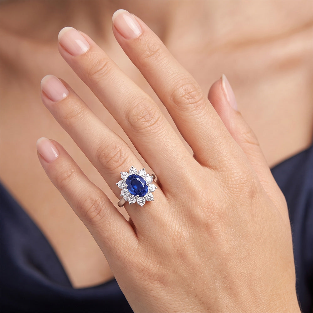 Anello con zaffiro Ceylon 3,50 carati e diamanti in oro bianco 14K