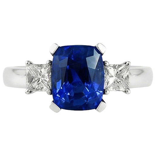 Anello con zaffiro Ceylon 4 carati e diamanti 3 pietre in Oro Bianco 14K