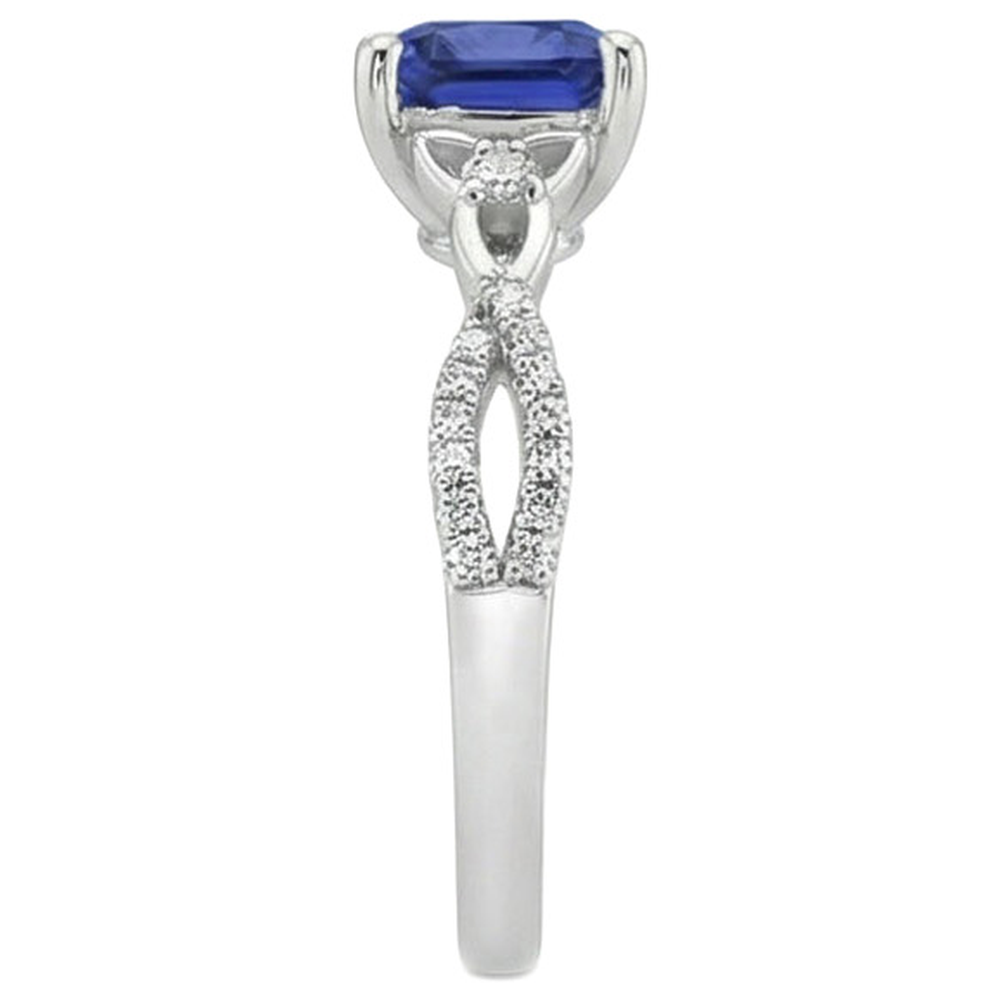 Anello con zaffiro Ceylon Blue da 3,25 carati e diamante cushion in oro bianco 14K