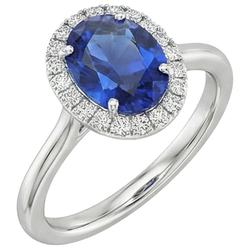 Anello con zaffiro Ceylon ovale 3 carati e diamanti in oro bianco 14K