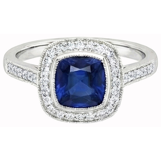 Anello con zaffiro Ceylon taglio cuscino e diamanti da 2 ct. Oro bianco 14K