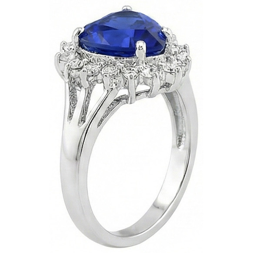 Anello con zaffiro blu dello Sri Lanka e diamanti con cuore da 7,60 ct