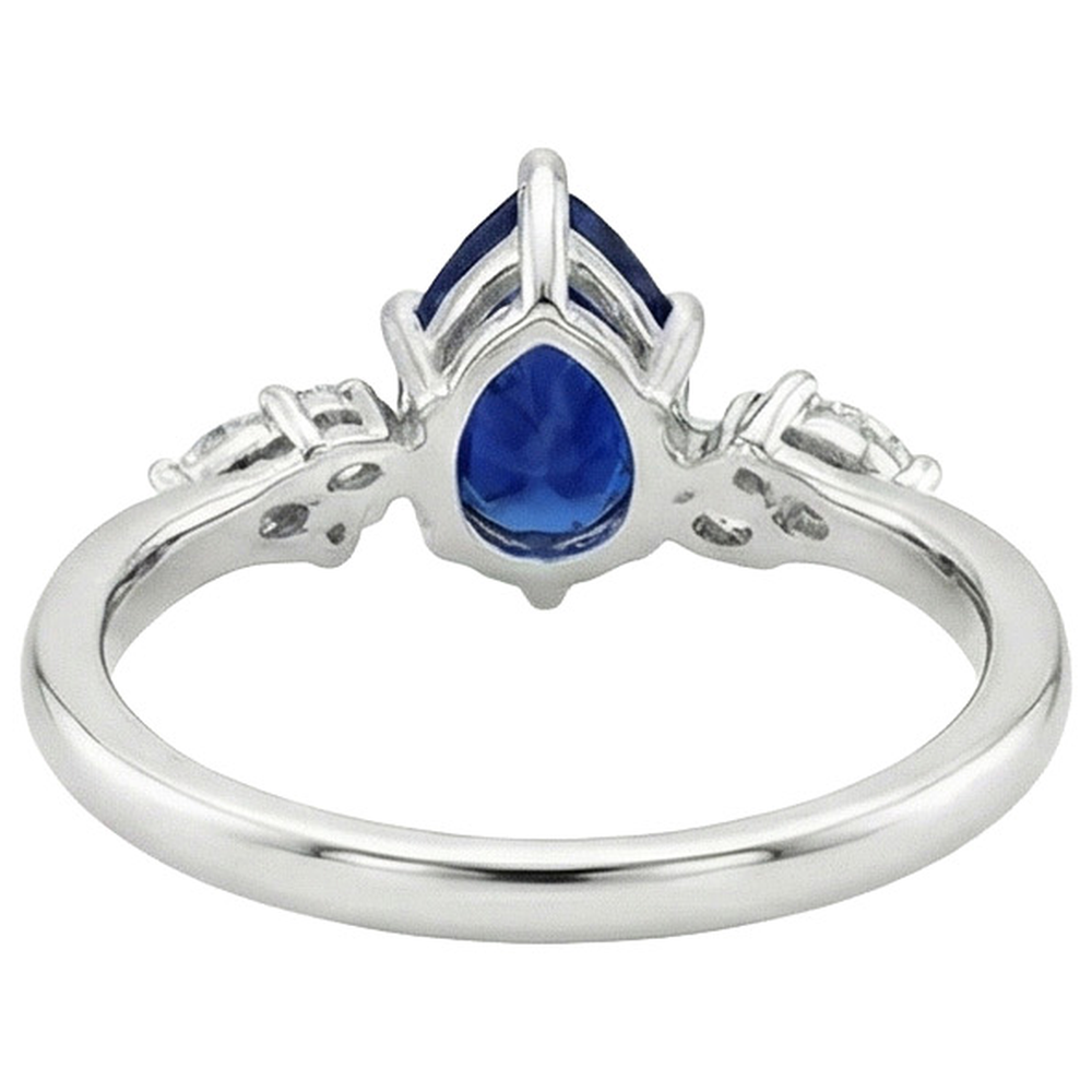 Anello con zaffiro blu naturale e marquise. diamanti rotondi 6.75 carati