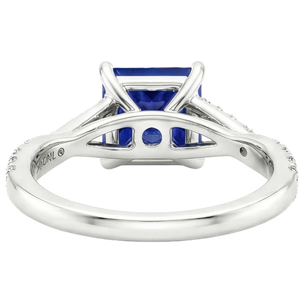 Anello con zaffiro blu principessa con gioielli in oro e diamanti con accenti 6 carati
