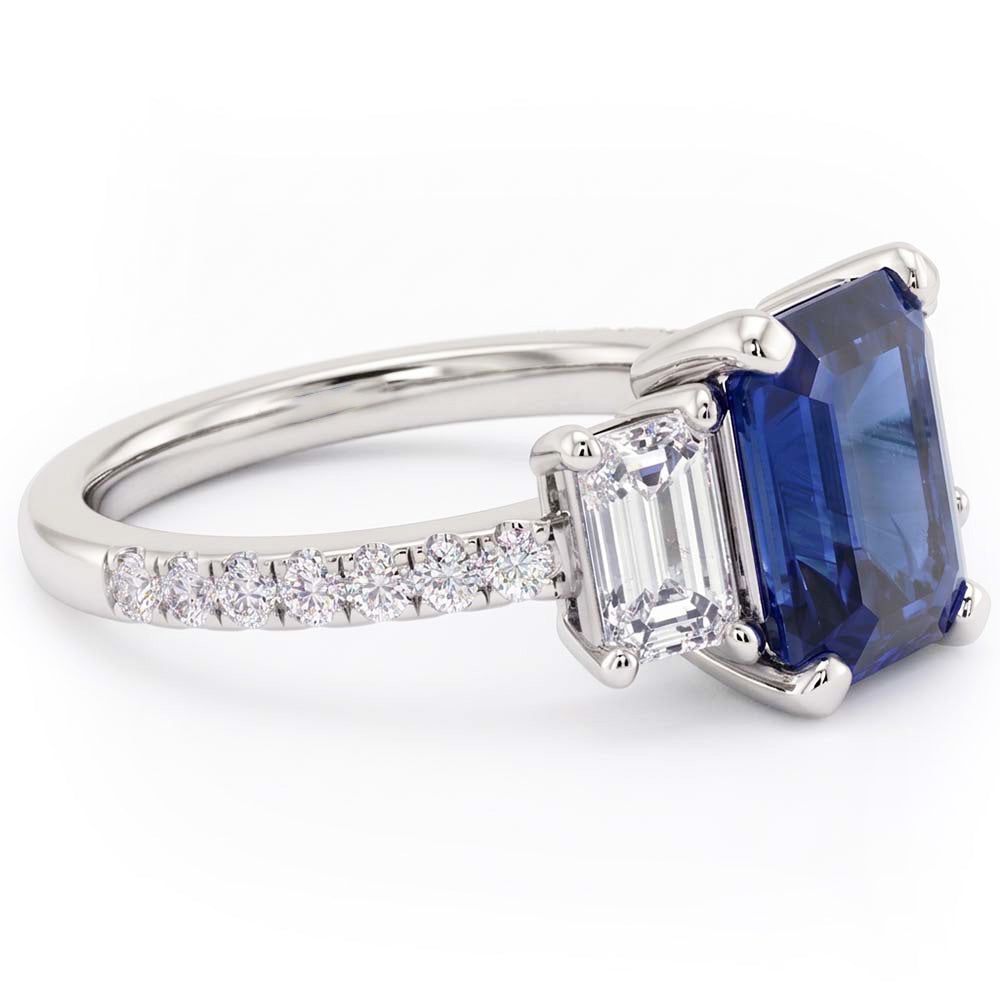 Anello con zaffiro blu smeraldo con pietra preziosa 3 pietre e diamanti 4 carati