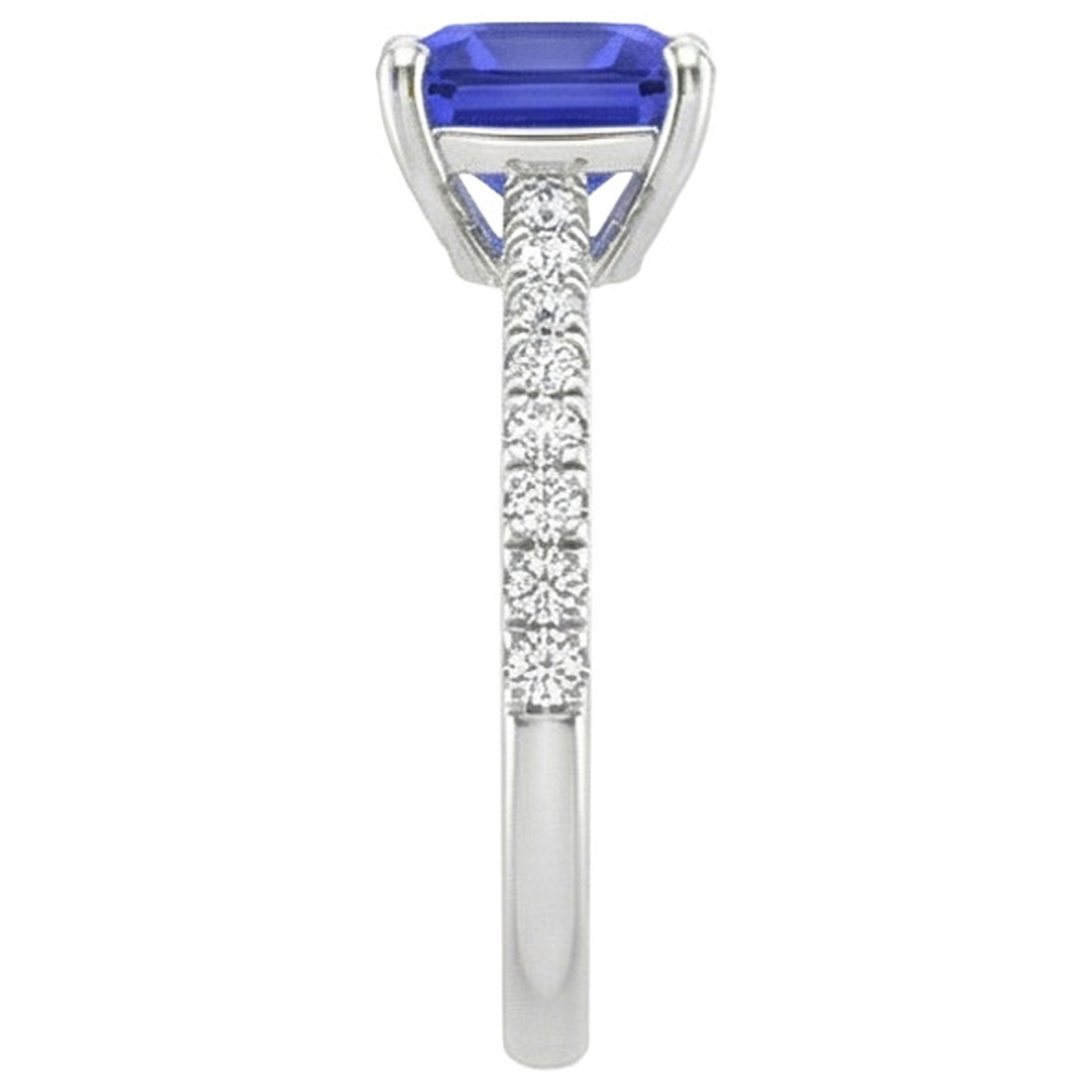 Anello con zaffiro dello Sri Lanka 3 carati e diamanti con accenti in oro bianco 14K