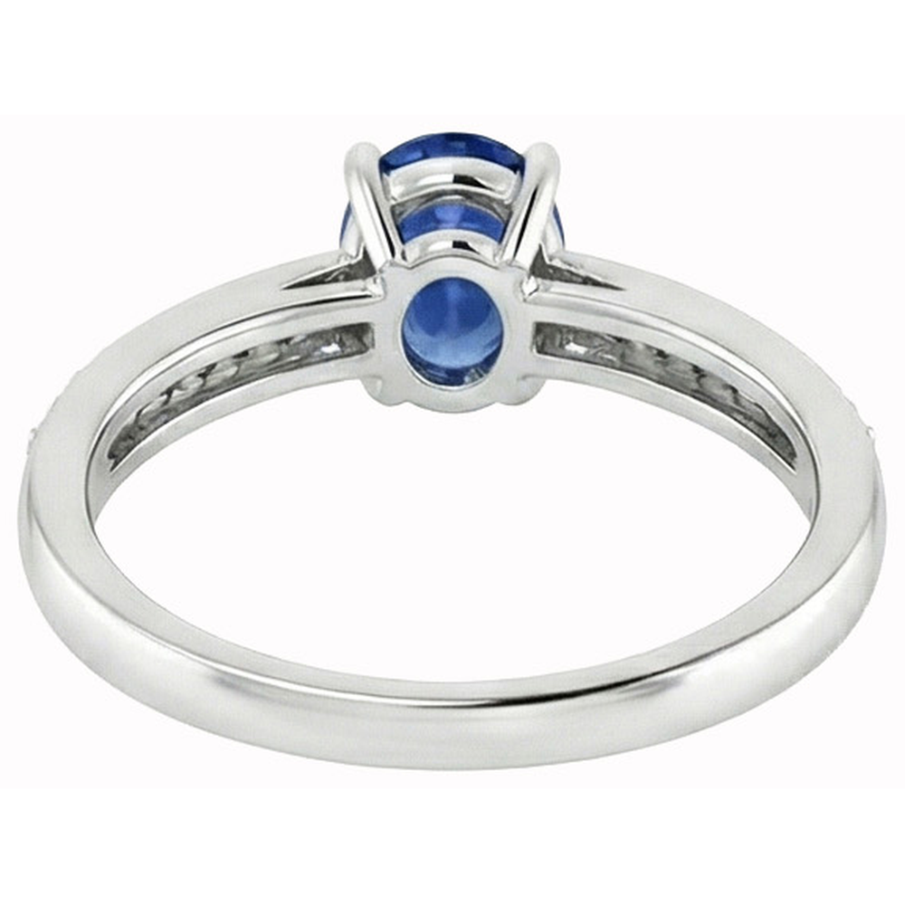 Anello con zaffiro dello Sri Lanka taglio ovale da 2,30 carati e diamanti tondi in G bianco 14K