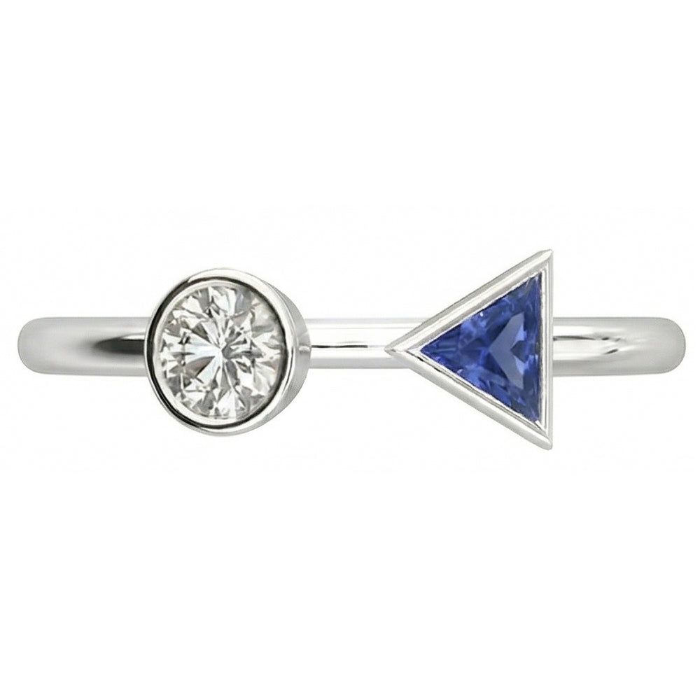 Anello con zaffiro incastonato su castone con diamanti tondi e trilioni di Toi et Moi 1 carato
