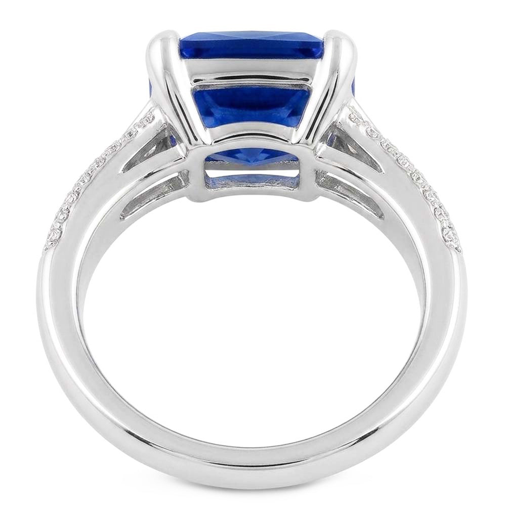 Anello con zaffiro radioso 4 carati e pavé di gioielli con diamante a gambo diviso in 14K