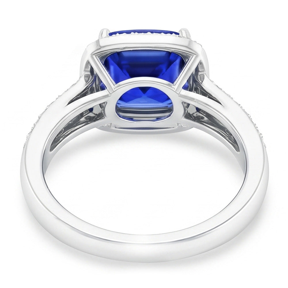 Anello da donna con diamante. cuscino. Halo. zaffiro blu con accenti. 4.50 carati