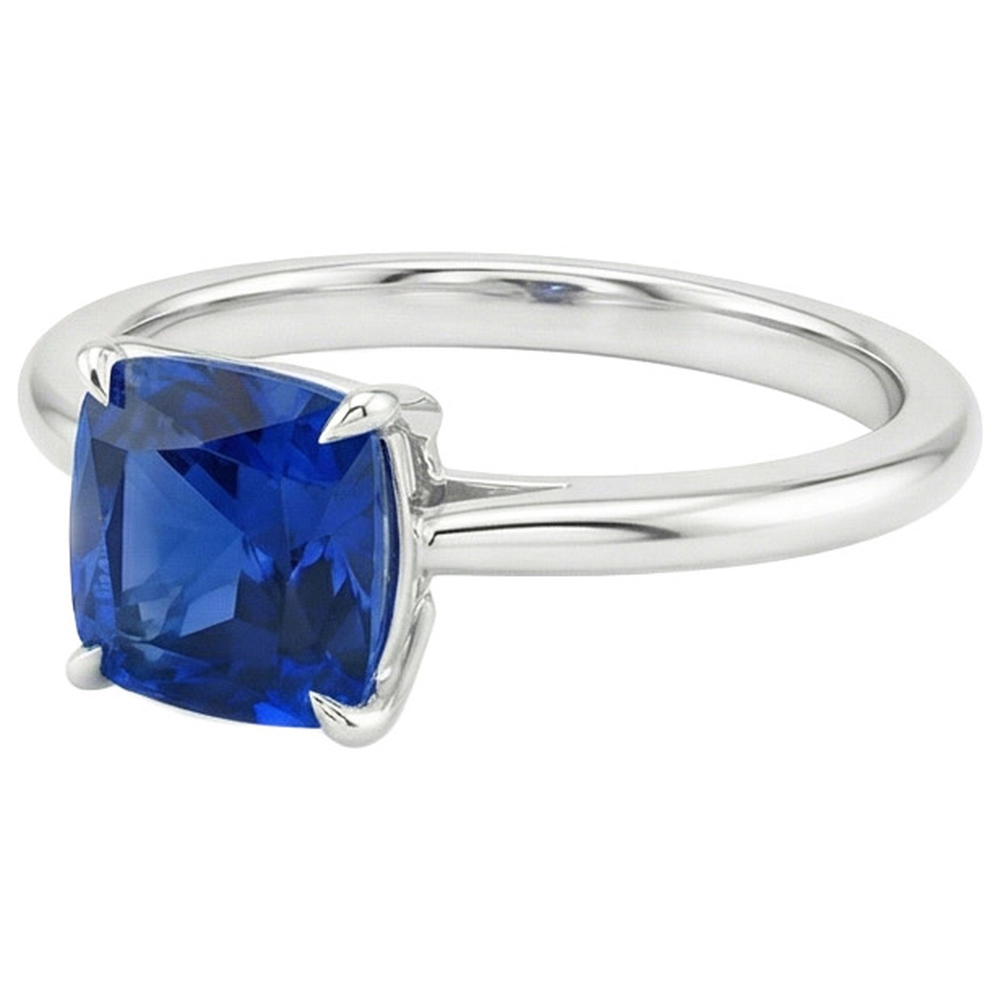 Anello da donna con pietre preziose. solitario. cuscino con zaffiro dello Sri Lanka. 2.25 carati