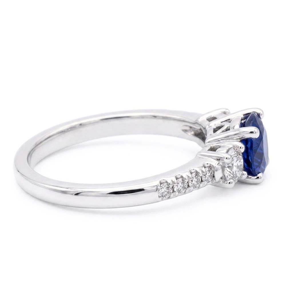 Anello da donna con zaffiro blu 3 pietre da 1,50 carati con anello in oro bianco 14K con diamanti