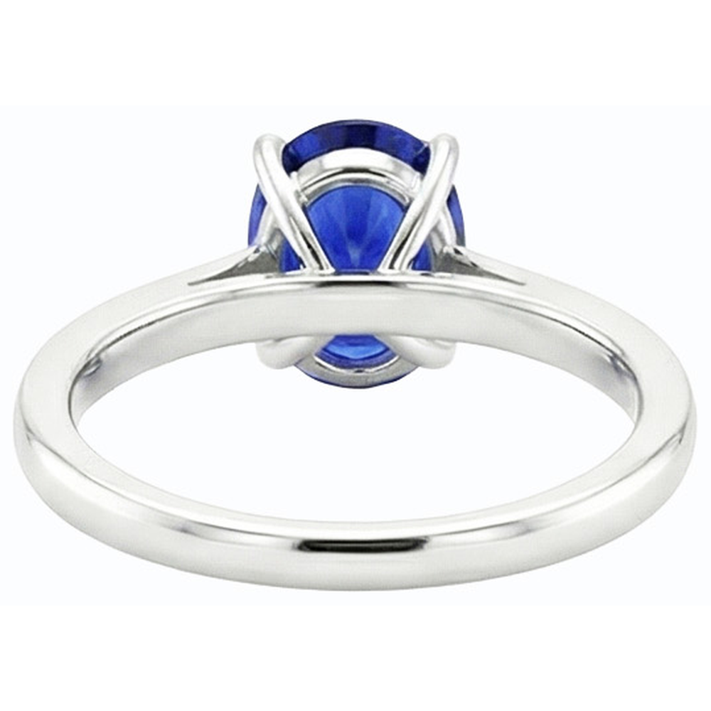 Anello da donna con zaffiro di Ceylon con gemme e diamanti. 4.50 carati