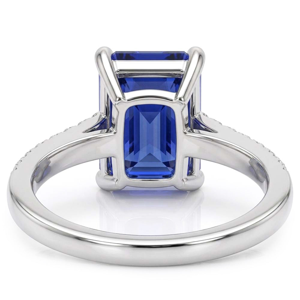 Anello da donna con zaffiro smeraldo 3 carati e pavé di diamanti in oro bianco 14k