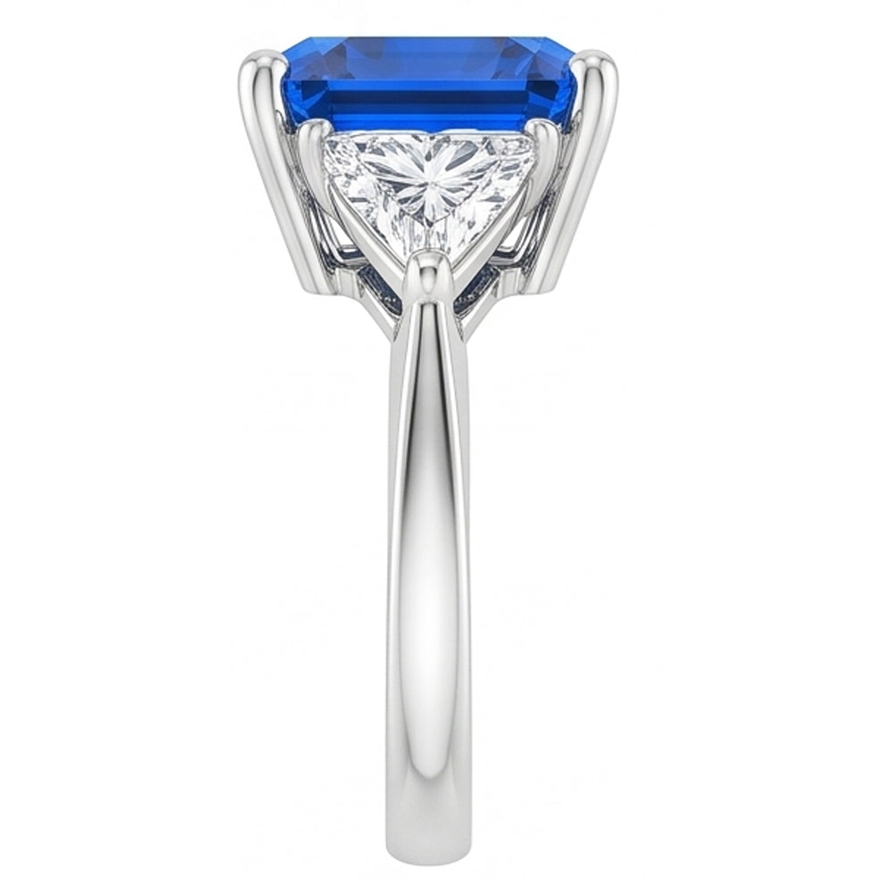 Anello da trilioni di diamanti e zaffiro blu intenso con gambo affusolato 2.50 carati