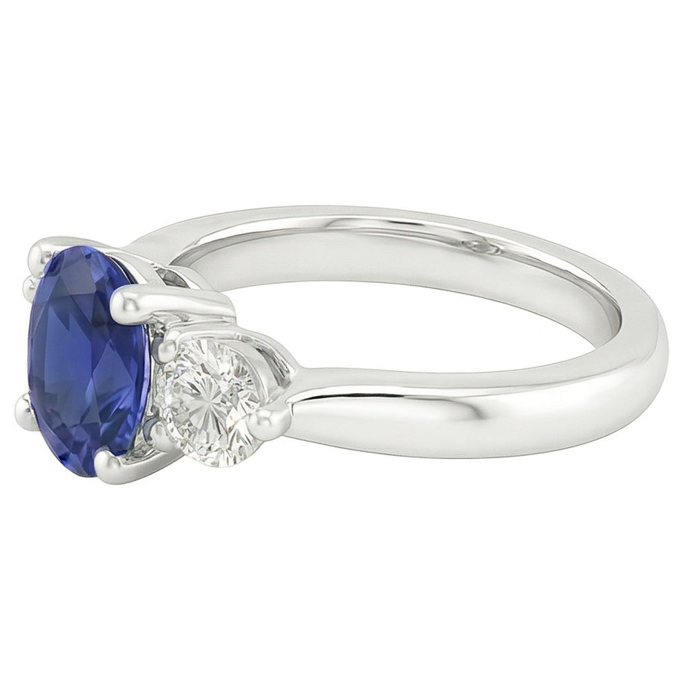 Anello dell'anniversario con tre pietre di zaffiro blu intenso da 3,50 carati