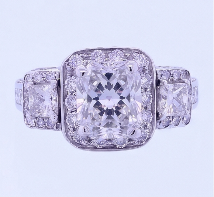 Anello di anniversario con diamante da 3.50 carati ispirato all'annata