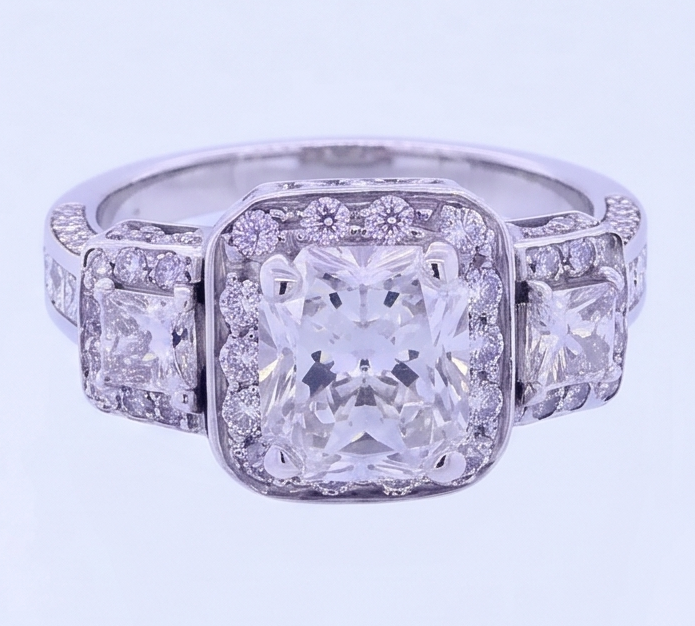 Anello di anniversario con diamante da 3.50 carati ispirato all'annata
