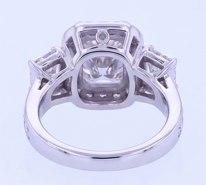 Anello di anniversario con diamante da 3.50 carati ispirato all'annata