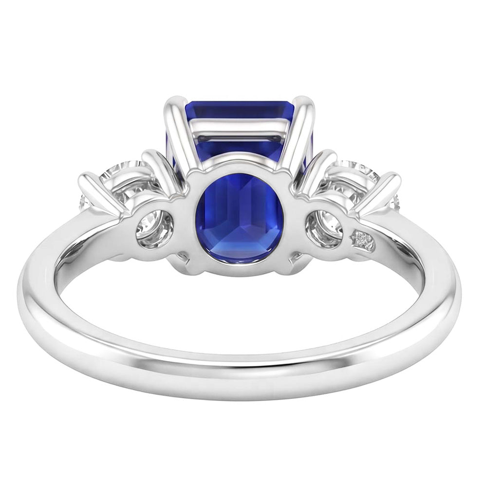 Anello di fidanzamento 3 pietre con zaffiro blu radiante e diamante 3.50 carati