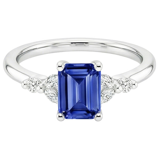 Anello di fidanzamento con accenti di zaffiro blu smeraldo e diamante 4 carati