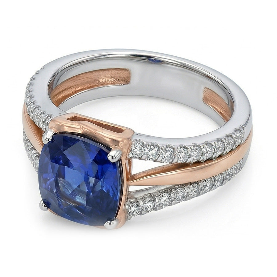 Anello di fidanzamento con diamante bicolore con cuscino zaffiro blu 2.50 carati